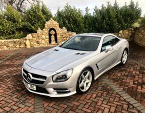 MERCEDES-BENZ SL CLASS 2013 (13) at The Manor Garage Box