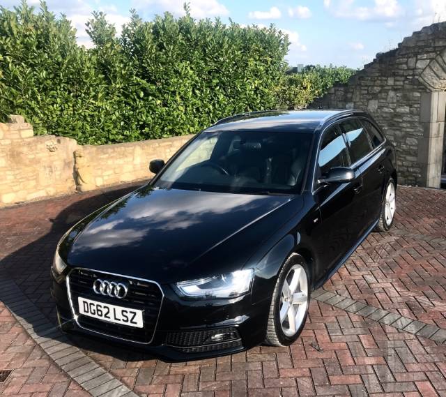 Audi A4 1.8T FSI S Line 5dr Estate Petrol Black
