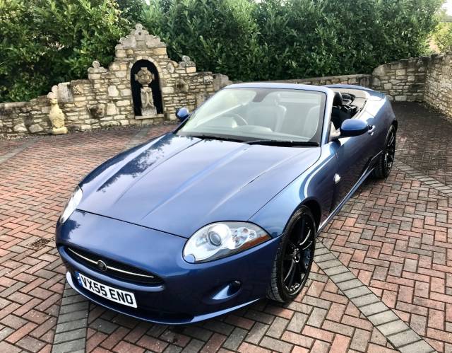2005 Jaguar XK 4.2 V8 2dr Auto