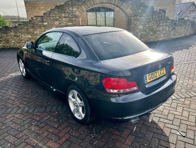 2012 BMW 1 Series 2.0 118d Exclusive Edition 2dr