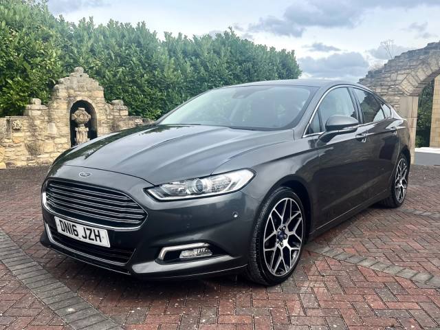 Ford Mondeo 2.0 TDCi Titanium 5dr Hatchback Diesel Grey