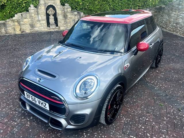 2016 Mini Hatchback 2.0 John Cooper Works 3dr Auto