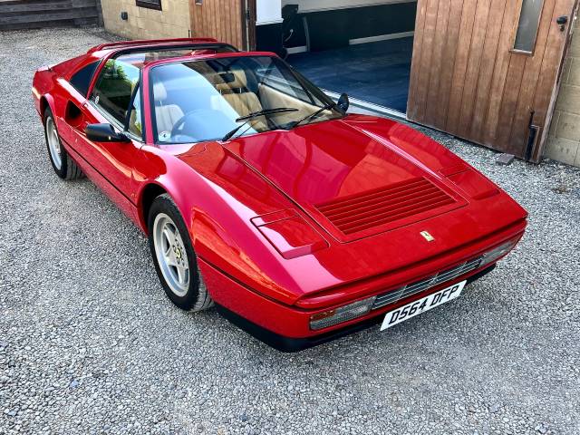 Ferrari 328 3.2 328 GTS Coupe Petrol Red