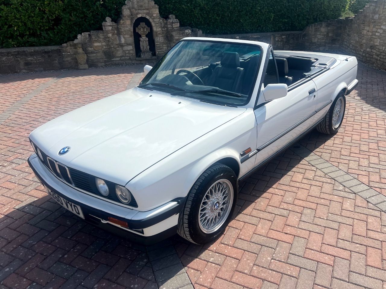 1990 BMW 325