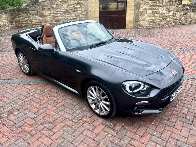 2016 Fiat 124 Spider 1.4 Multiair Lusso Plus 2dr
