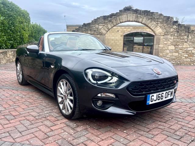 2016 Fiat 124 Spider 1.4 Multiair Lusso Plus 2dr