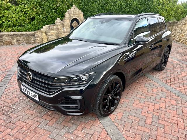 2022 Volkswagen Touareg 3.0 V6 TSI 4Motion Black Edition 5dr Tip Auto